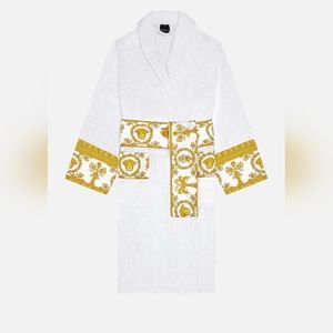 Versace I ♡ BAROQUE BATHROBE